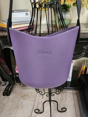 O-bag bucket crossbody bag